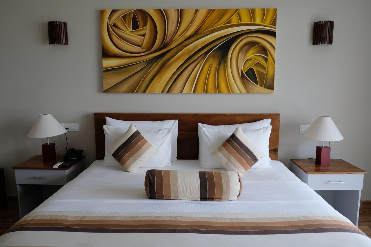 Hotel Twenty-Two Weligambay Weligama Esterno foto