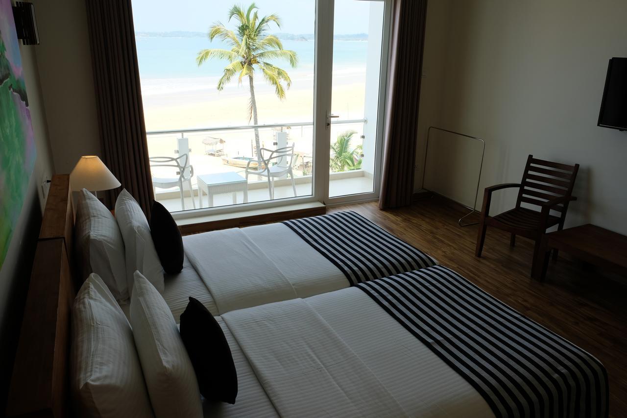 Hotel Twenty-Two Weligambay Weligama Esterno foto
