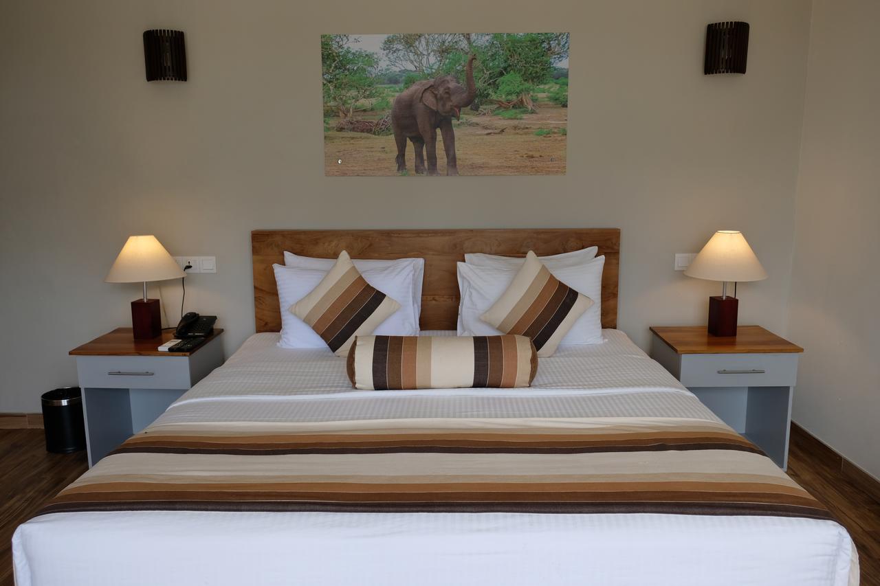 Hotel Twenty-Two Weligambay Weligama Esterno foto