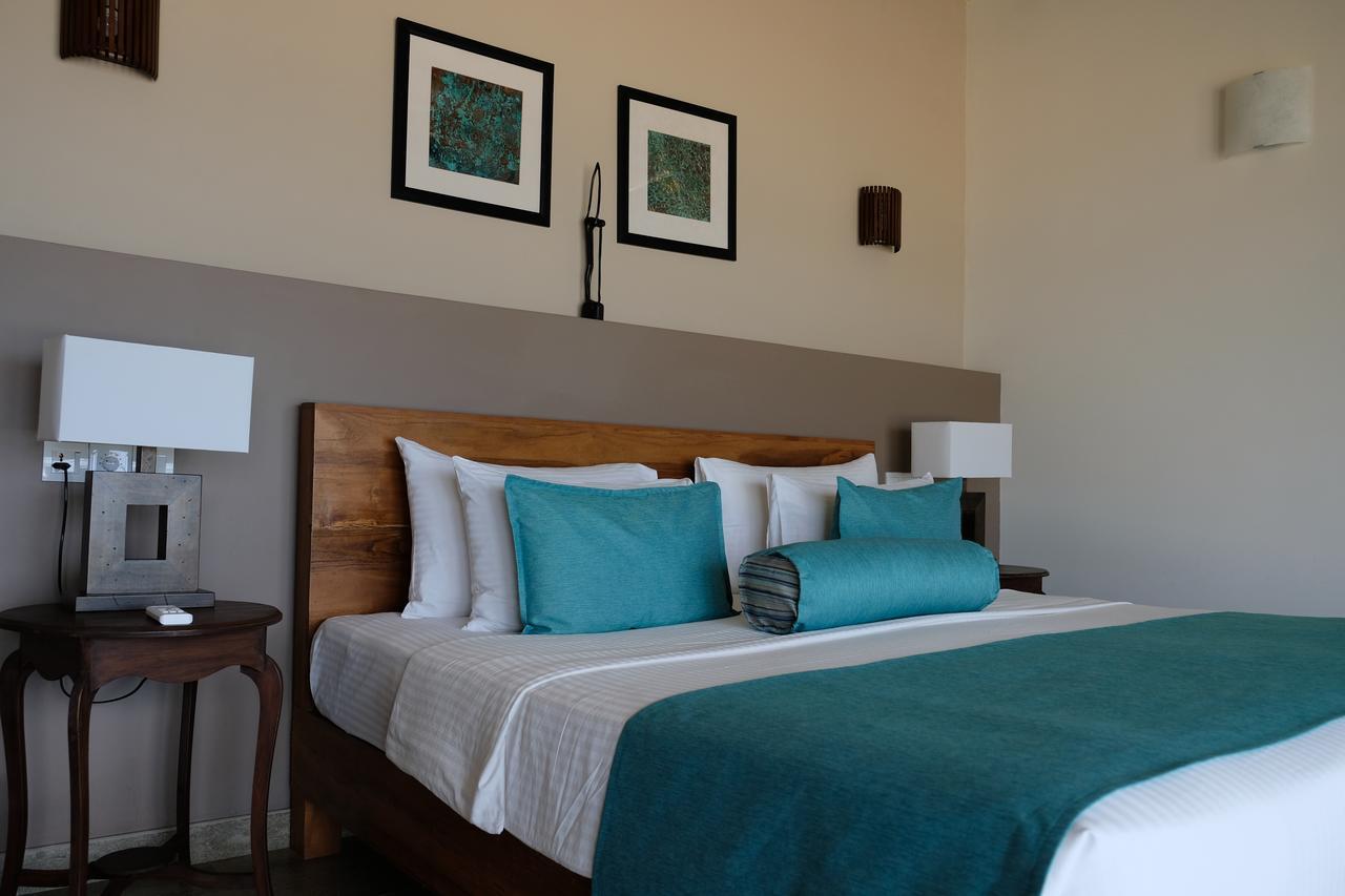 Hotel Twenty-Two Weligambay Weligama Esterno foto